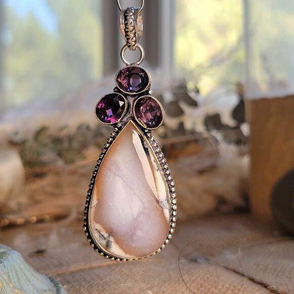 Captivating Montana Agate Pendant, Sterling Silver Necklace With Amethyst Accent - Picture 5 of 10